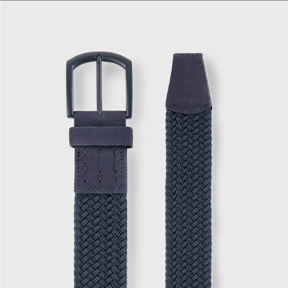 Travis Mathew “Grade Stretch Belt”. Blue Nights, size 36/L. NWOT.